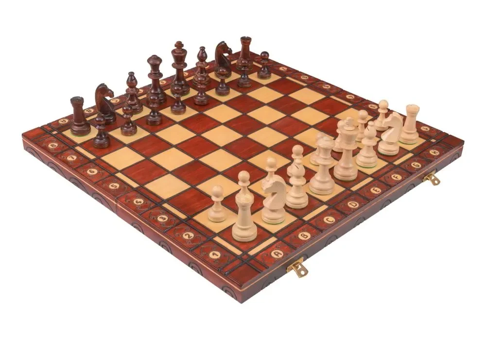 The Consul Chess Set