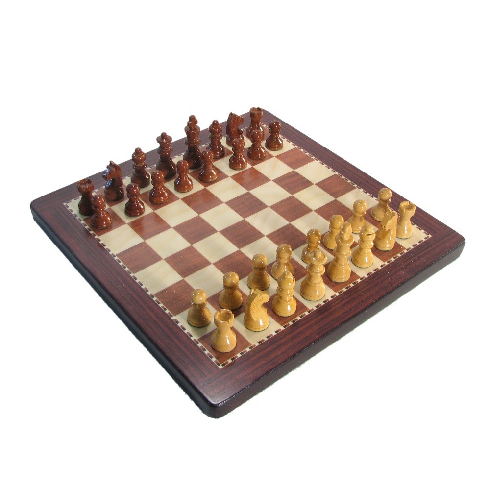 8″ Exclusive Analysis Chess Set with Case