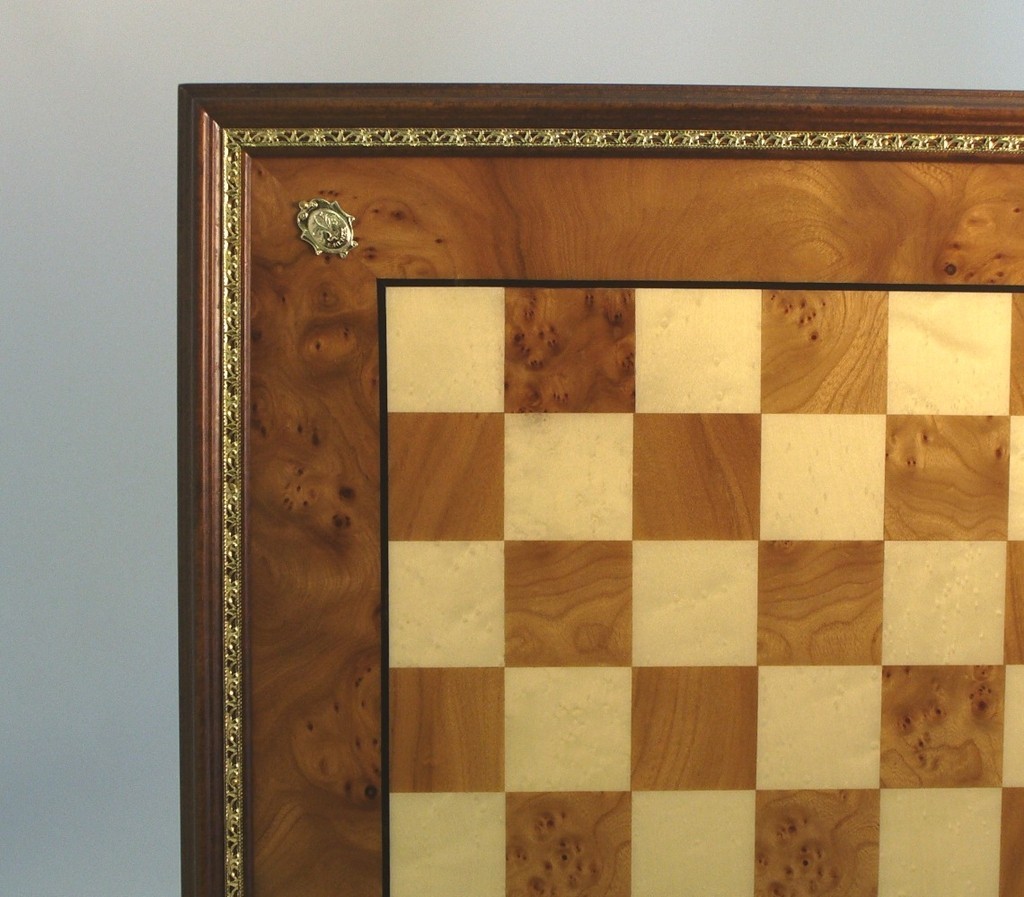 Ital Fama Elm Chess Board Gold Trim
