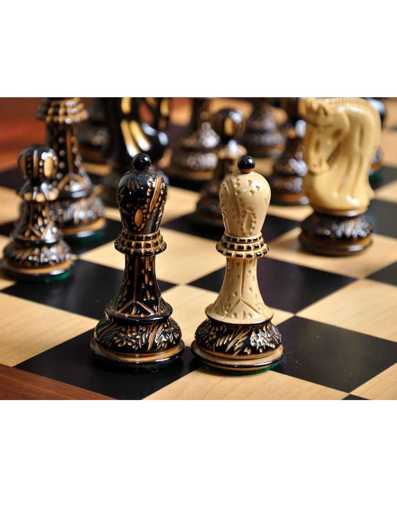 Burnt Zagreb ’59 Series Chess Set and Board