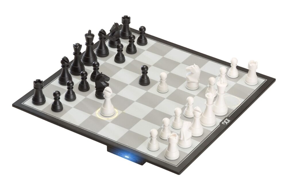DGT Pegasus Chess Board (e-Board) – Wireless