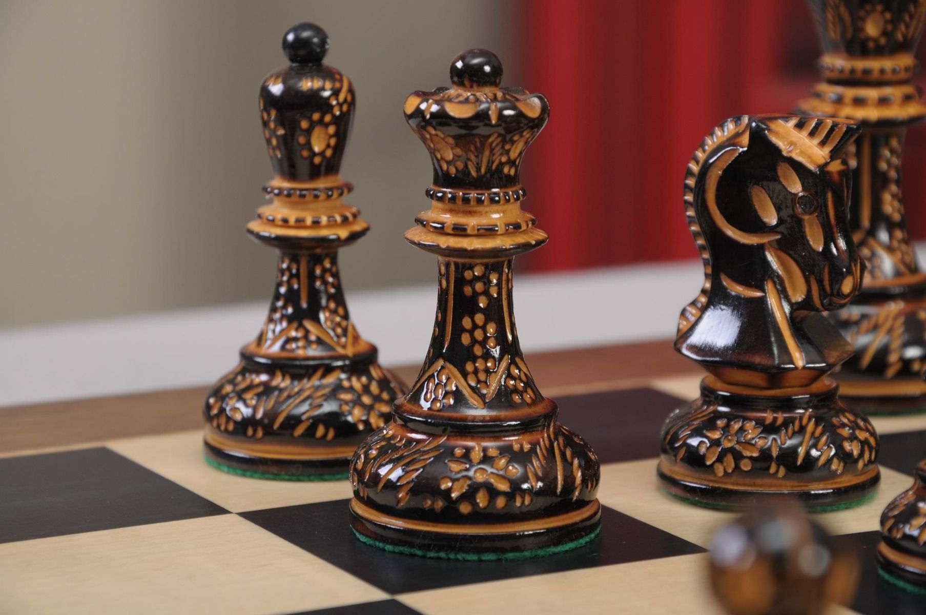 The Dubrovnik Series Chess Set - 3.75 King